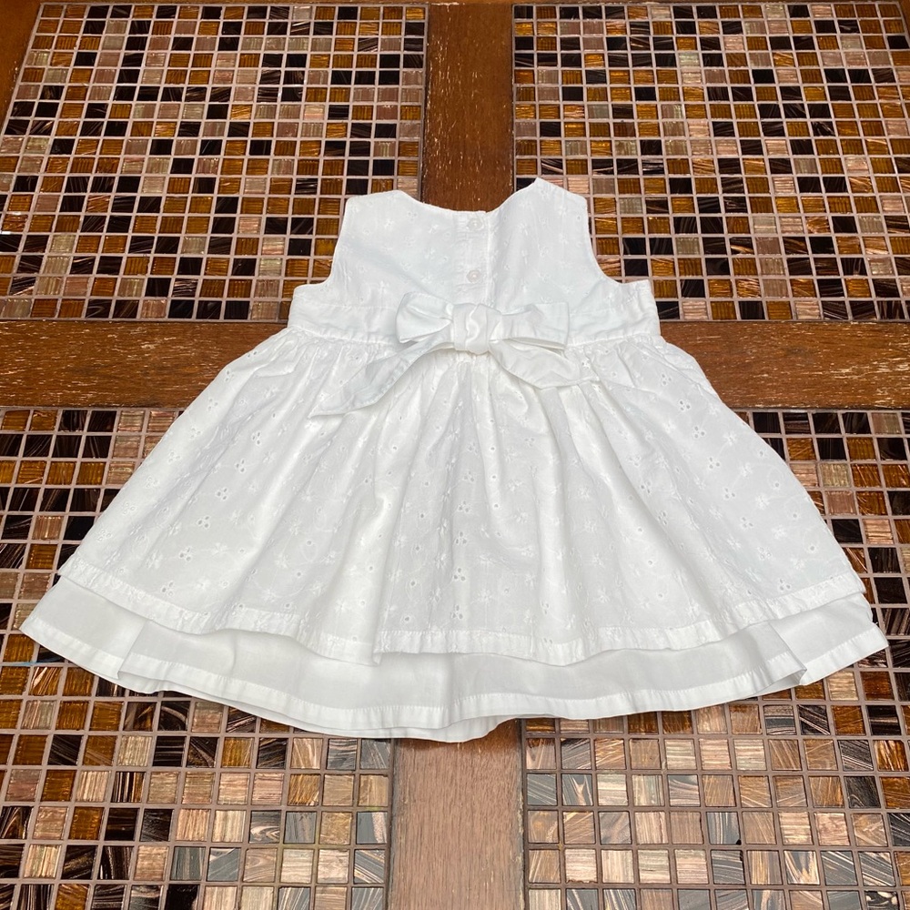 Hanna Andersson Eyelet Baby Dress - Picture 7 of 9